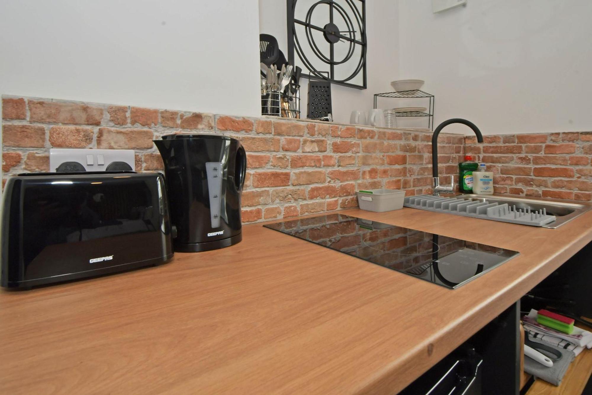 Stay At Shobnall Road Rooms And Studios Burton 外观 照片