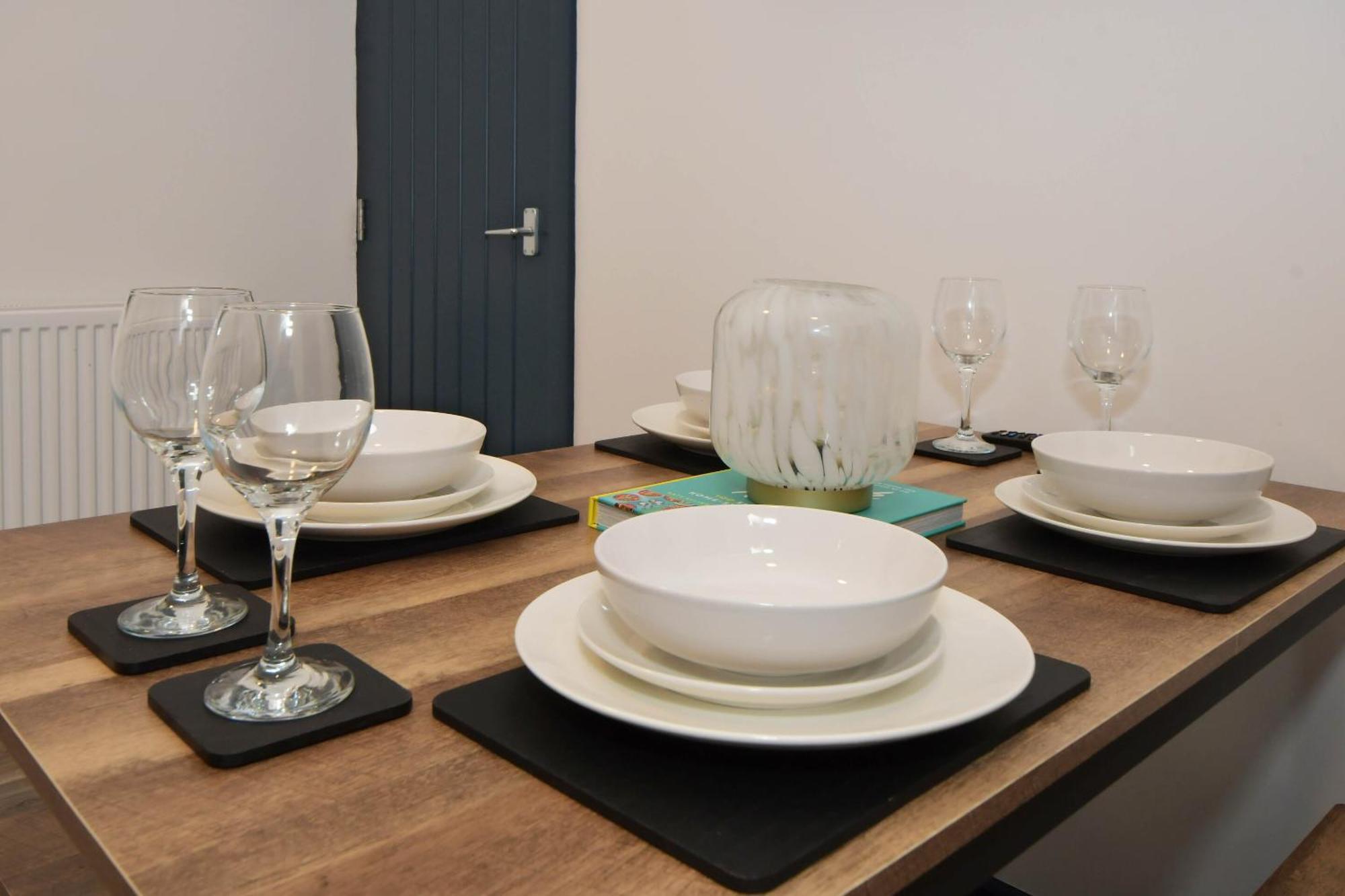 Stay At Shobnall Road Rooms And Studios Burton 外观 照片