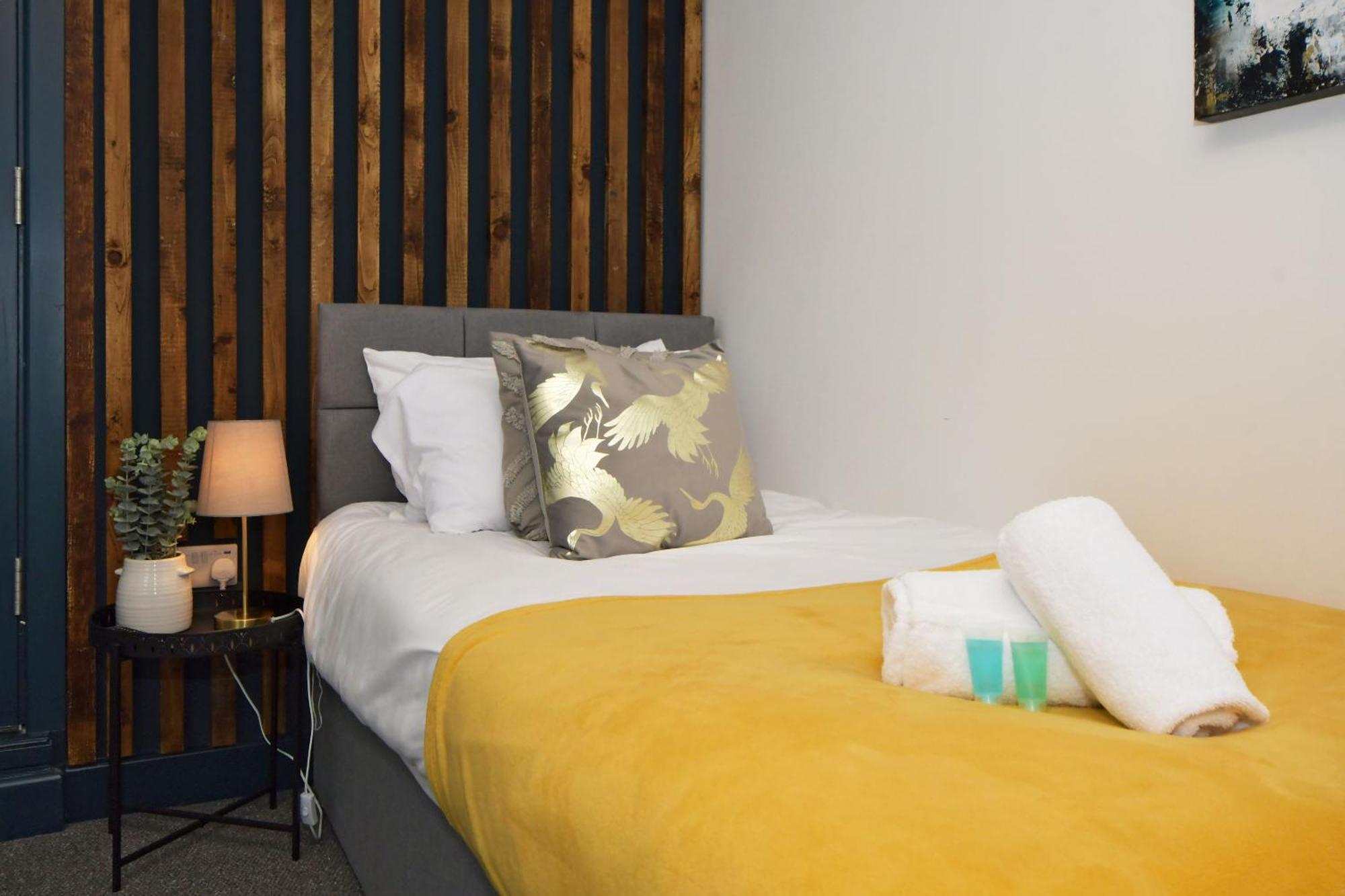 Stay At Shobnall Road Rooms And Studios Burton 外观 照片